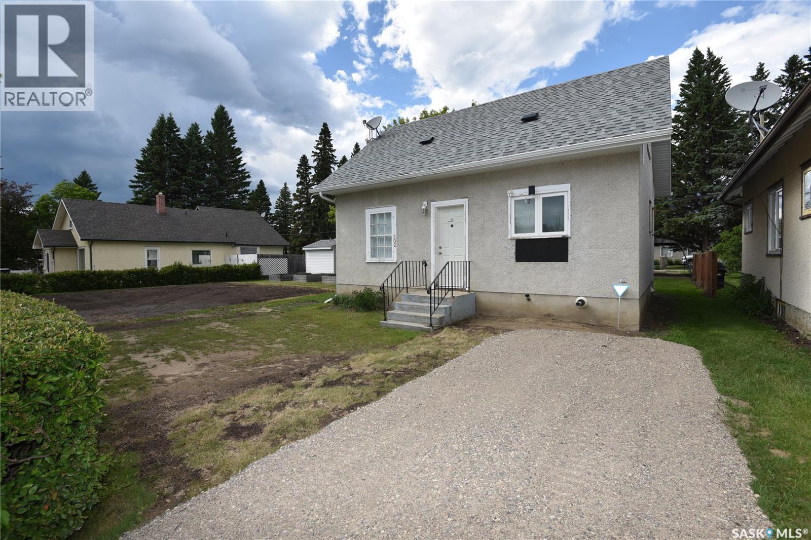 302 Main STREET - 37