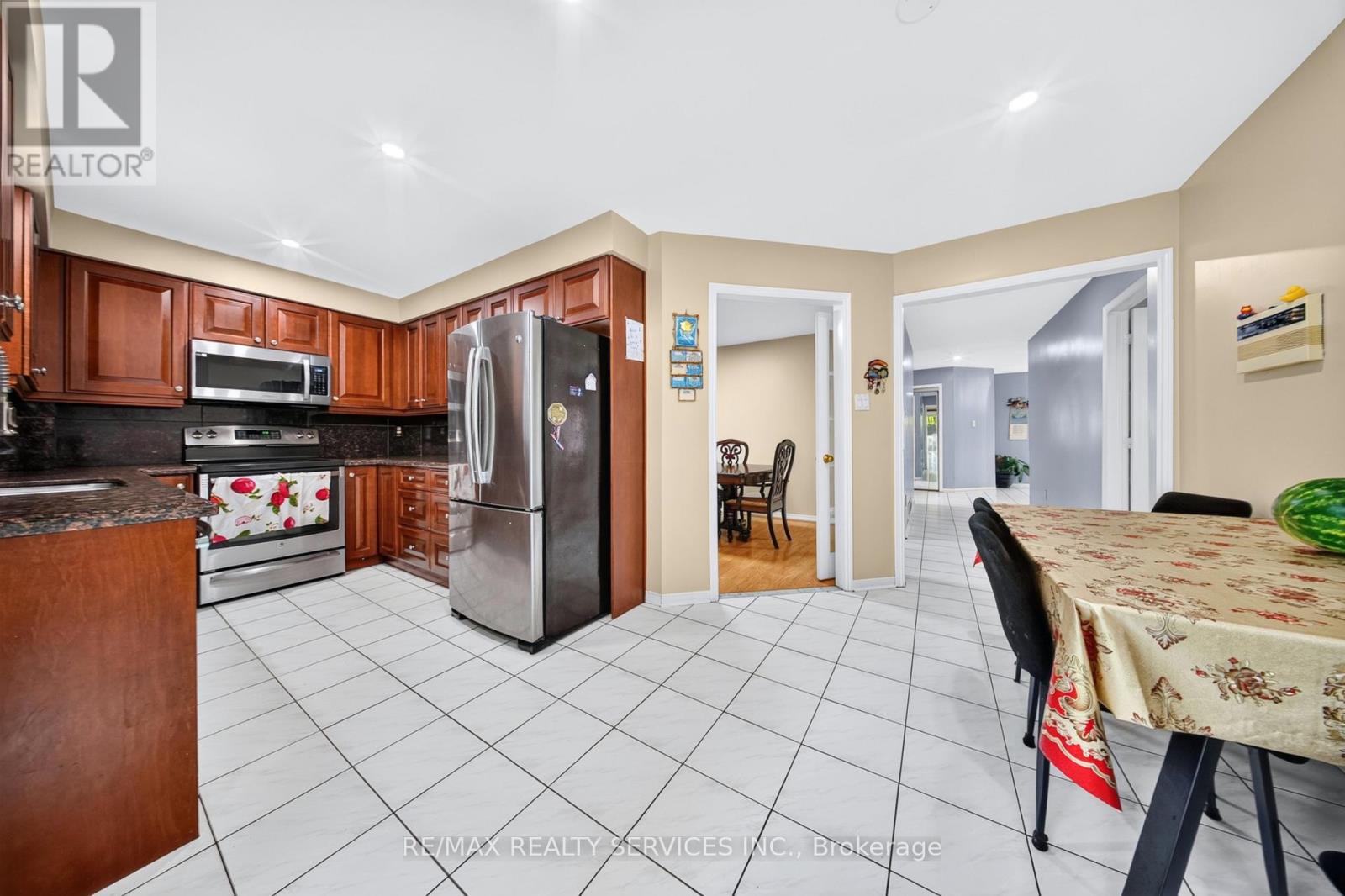 14 GATESGILL STREET - 14