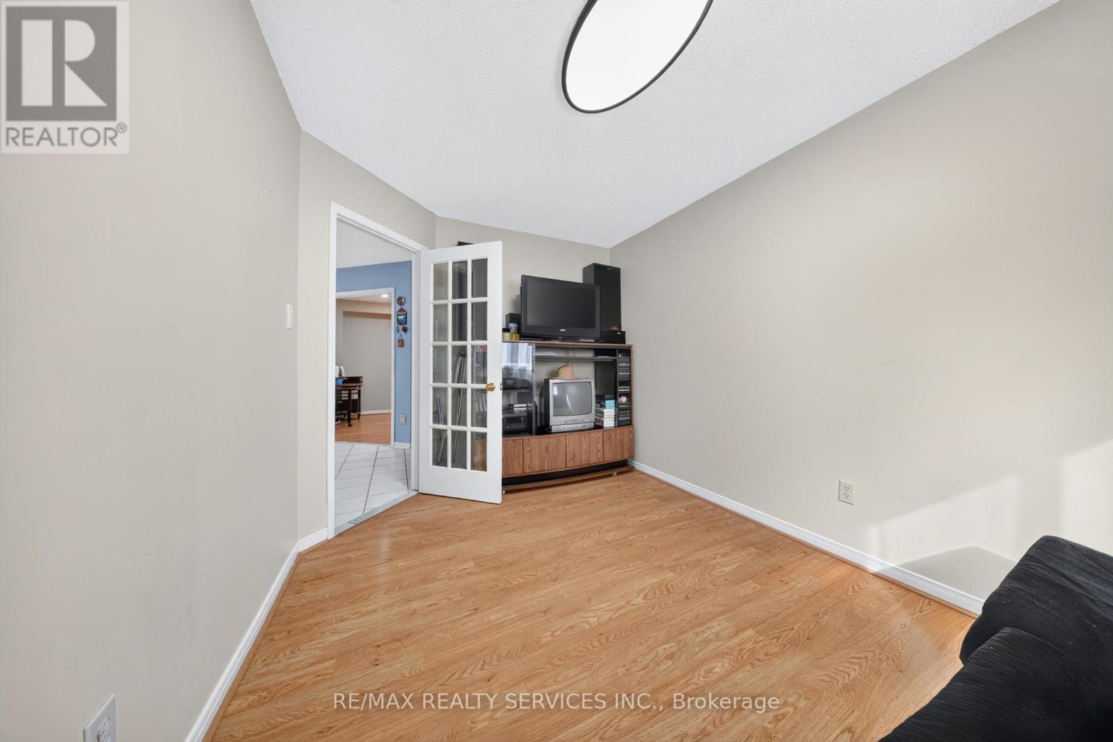 14 GATESGILL STREET - 20