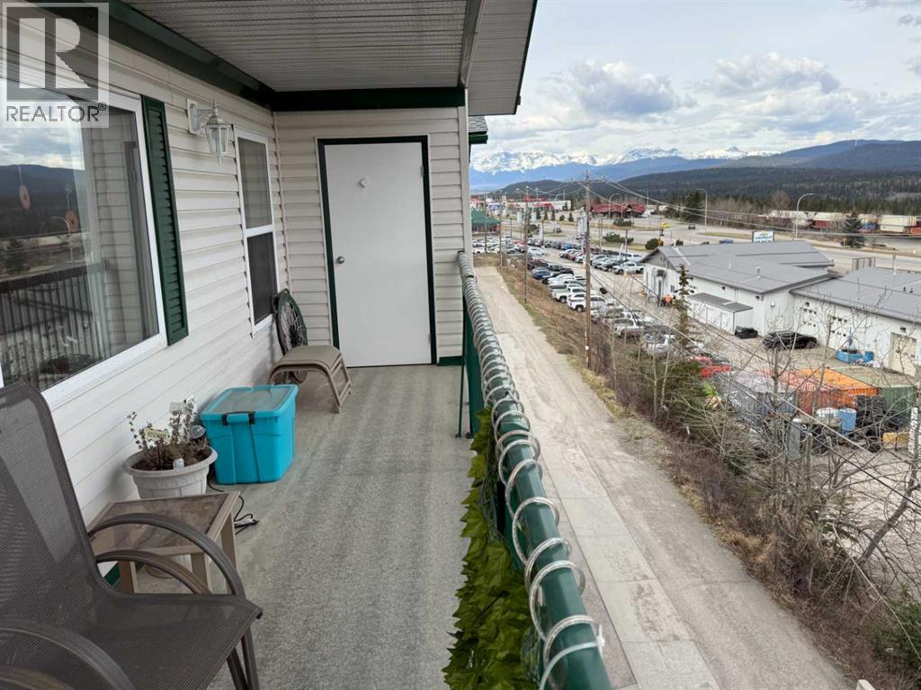 #404 228 Pembina Avenue - 16