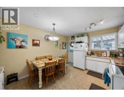 Kitchen - 800 Valhalla Drive Unit# 3, Kamloops, BC V2B1R8 Photo 9