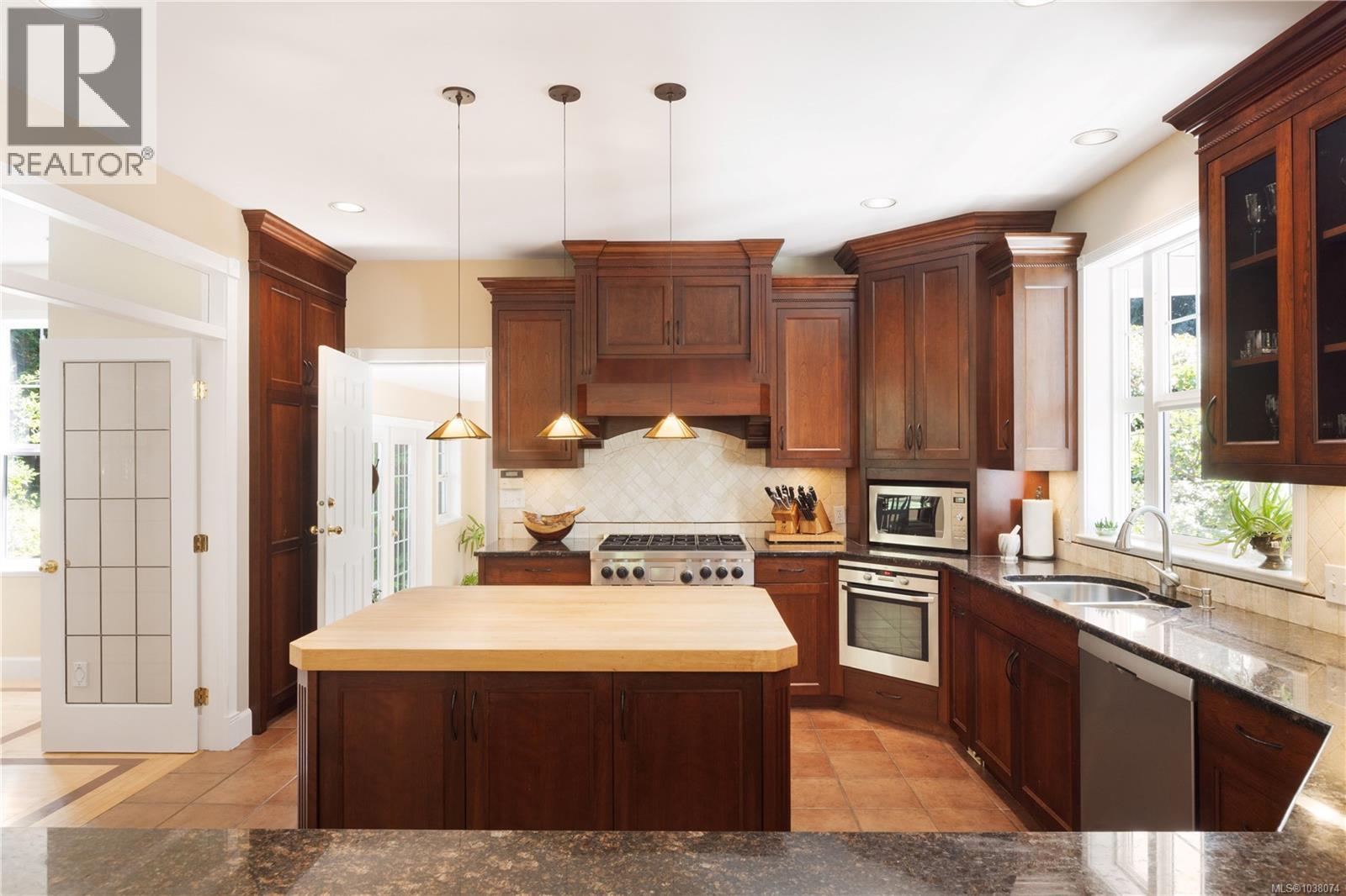 1188 Garden Gate Dr - 17