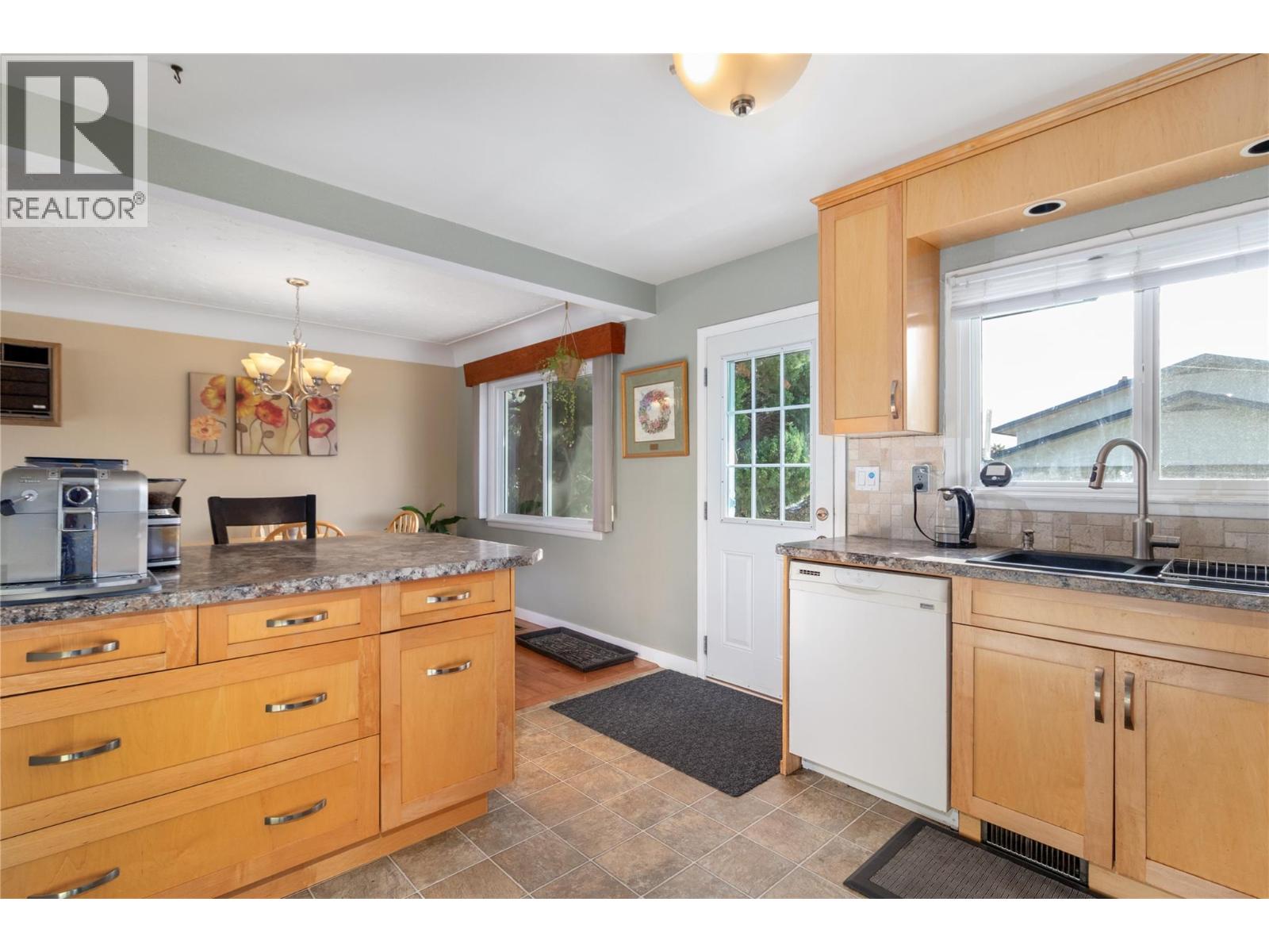 350 Fleming Road - 20