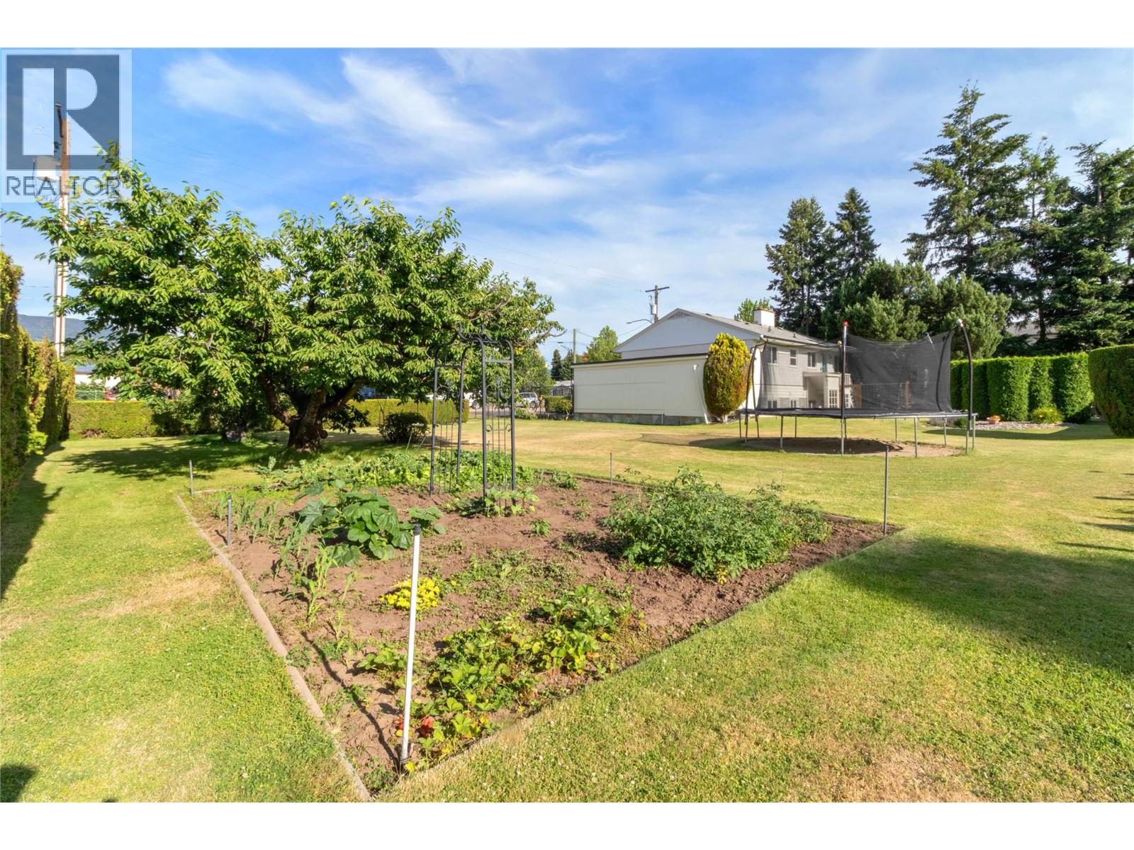 350 Fleming Road - 56