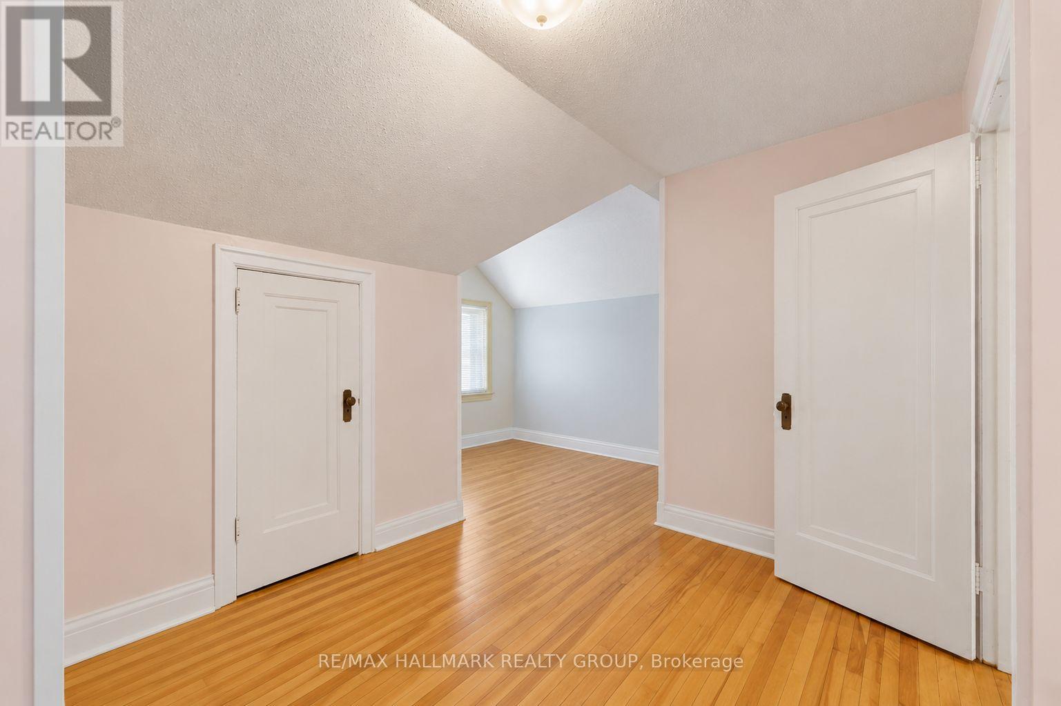 Land for Sale in Ottawa – 70 QUEEN MARY STREET, Ottawa – MLS# X13491502 - Image 33