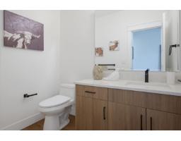 20452 46a Avenue, Langley, BC V3A3J8 Photo 19