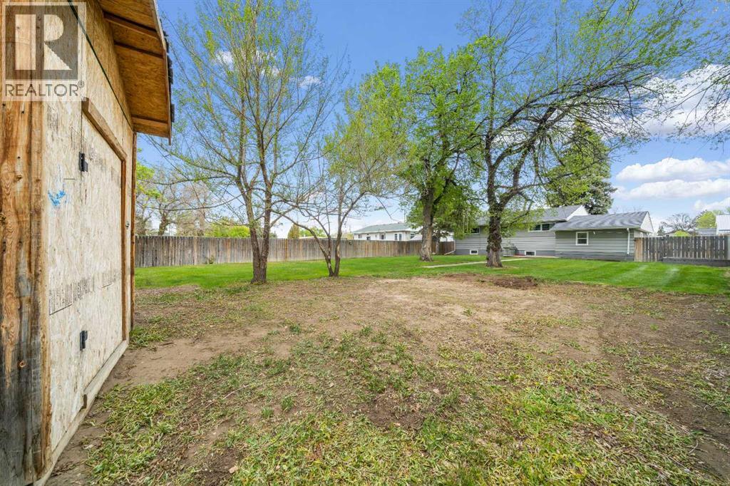 5716 53 Street - 22