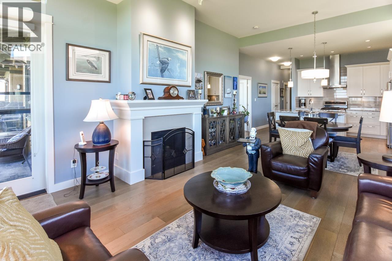#409-4977 SPRINGS Boulevard, Delta