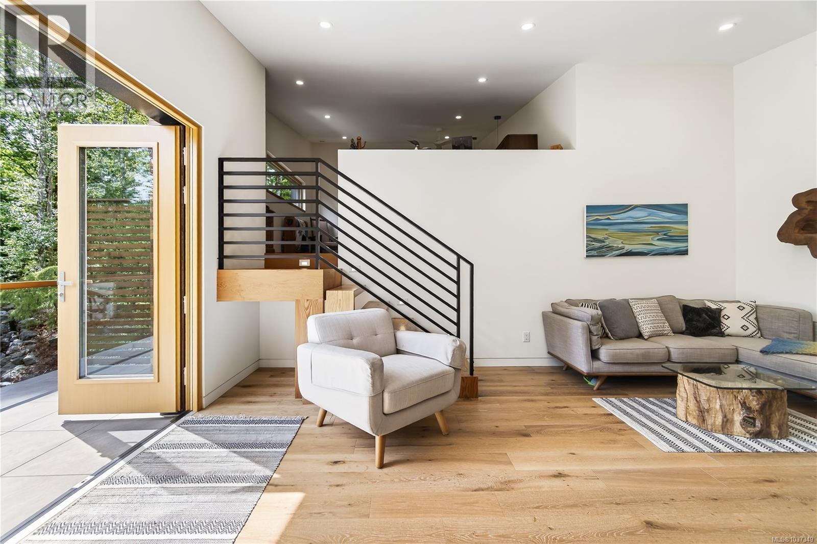 2566 Steve Ellis Rd - 64