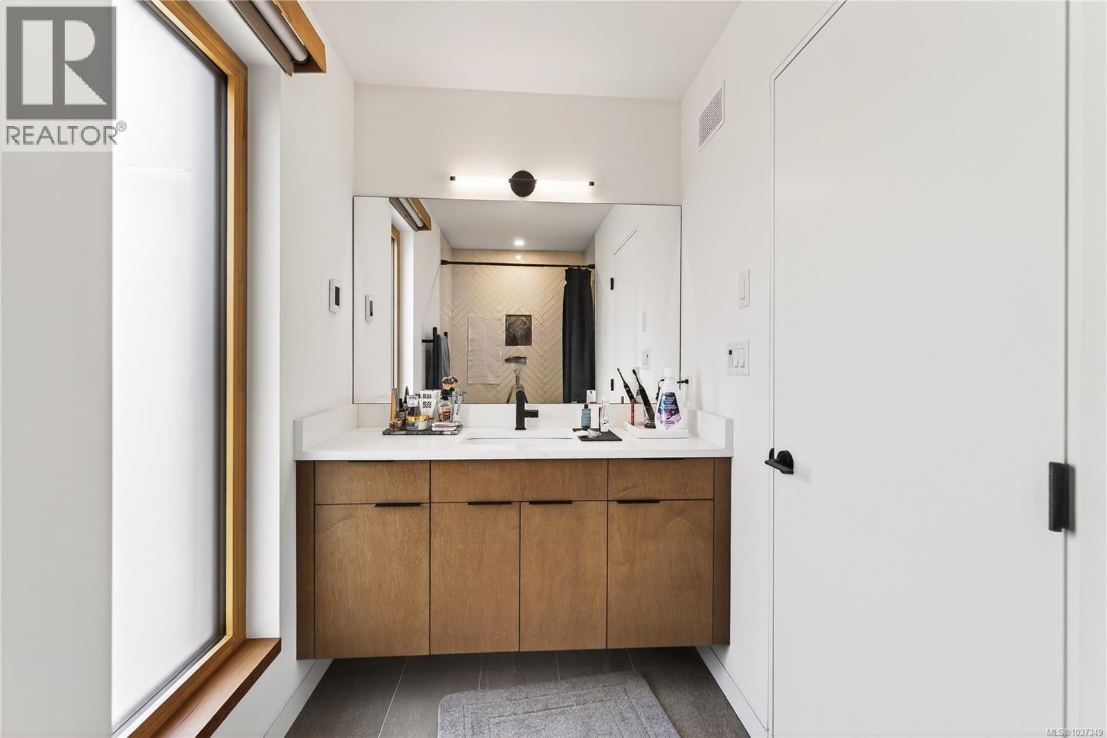 2566 Steve Ellis Rd - 84