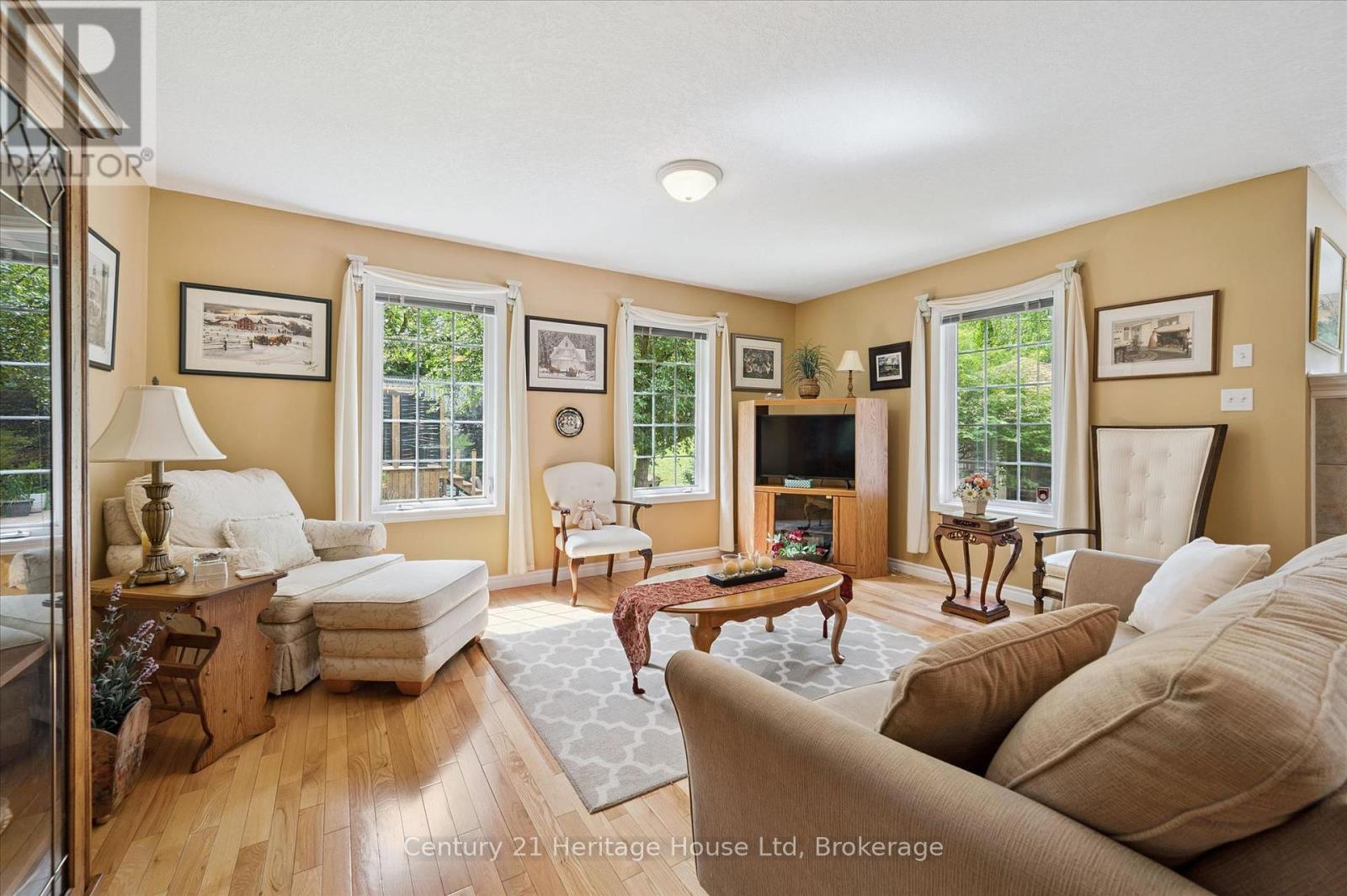 545 ATHOL STREET - 16