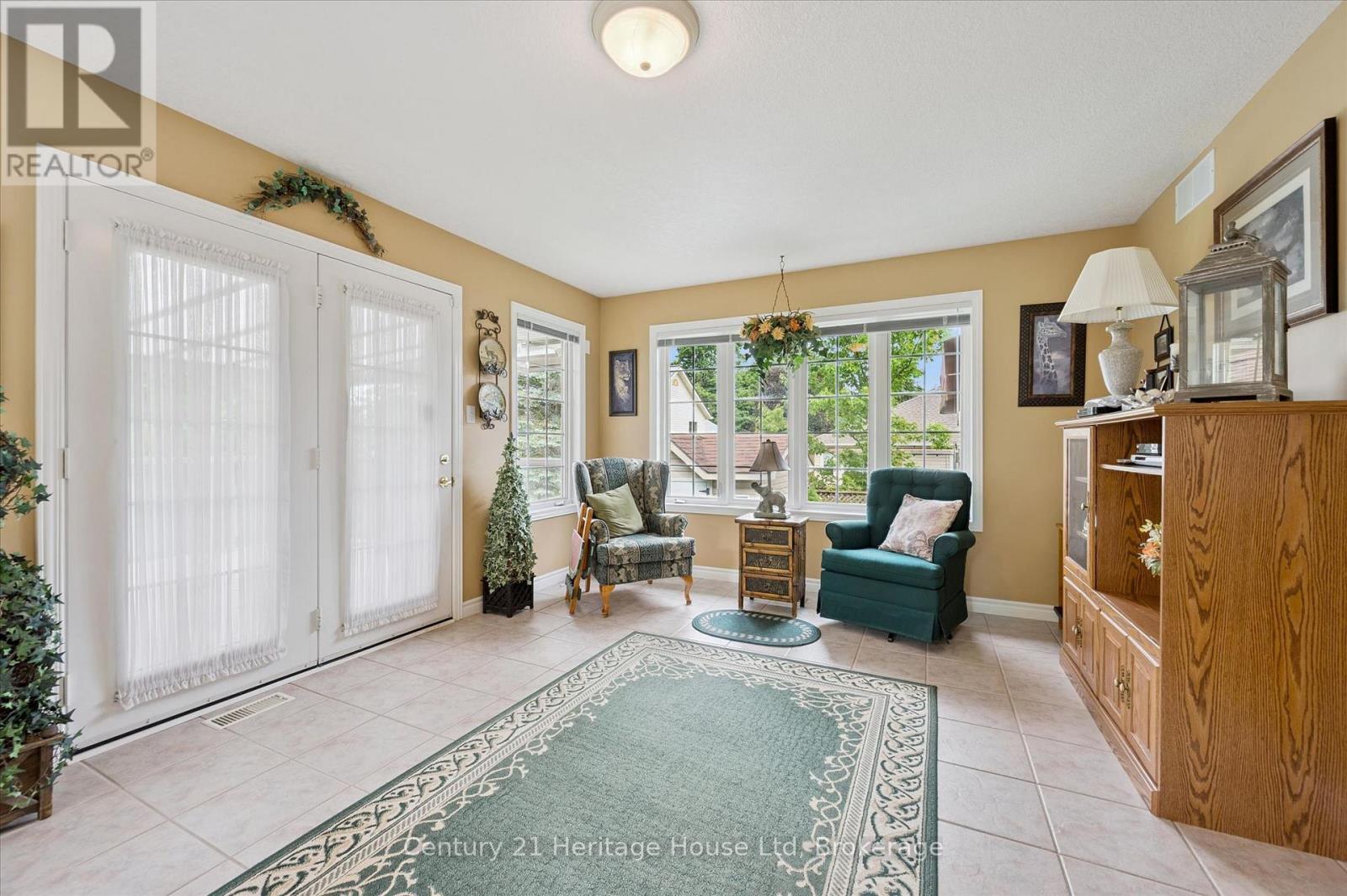 545 ATHOL STREET - 19