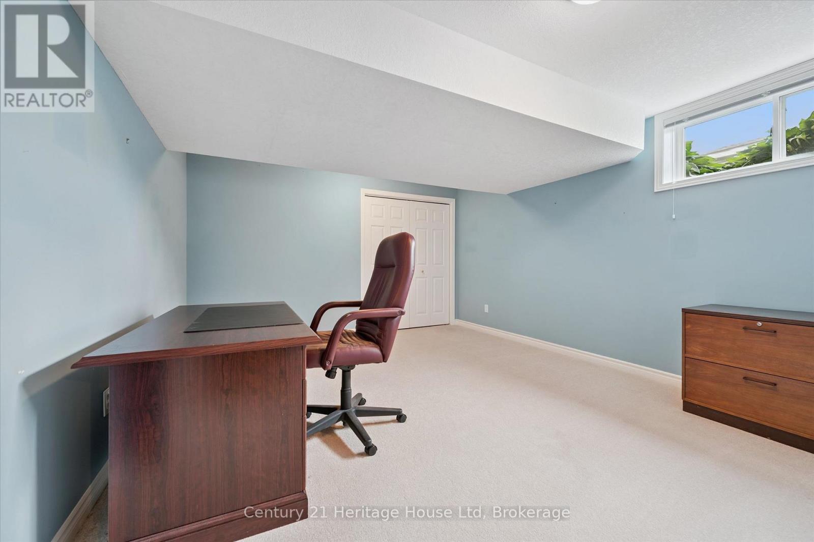 545 ATHOL STREET - 31