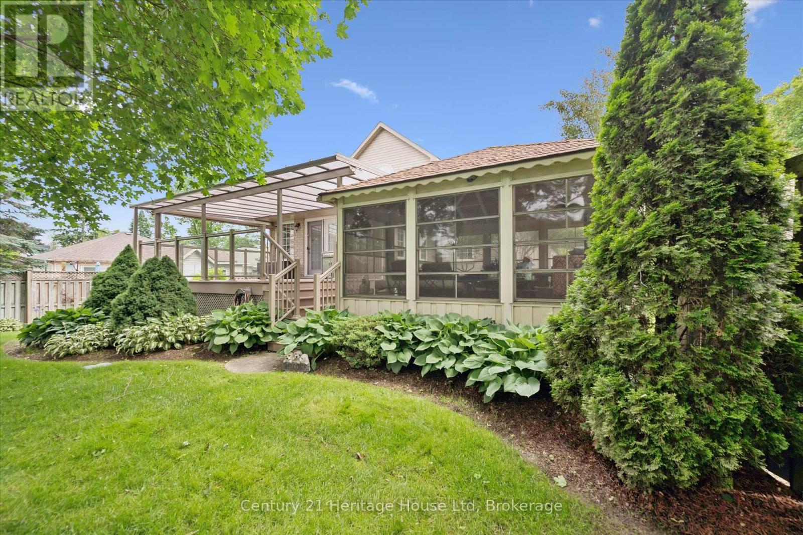 545 ATHOL STREET - 34