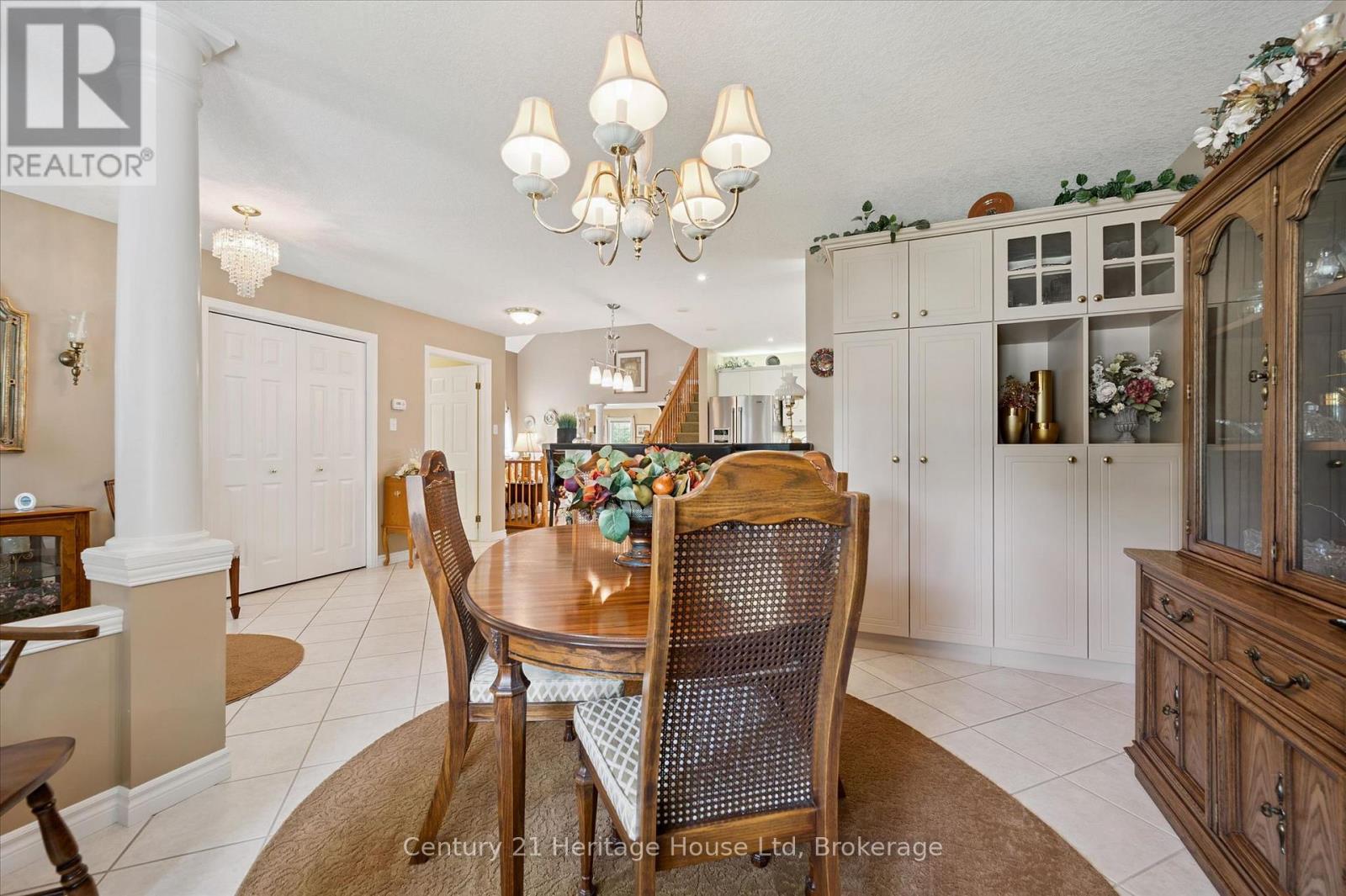 545 ATHOL STREET - 4