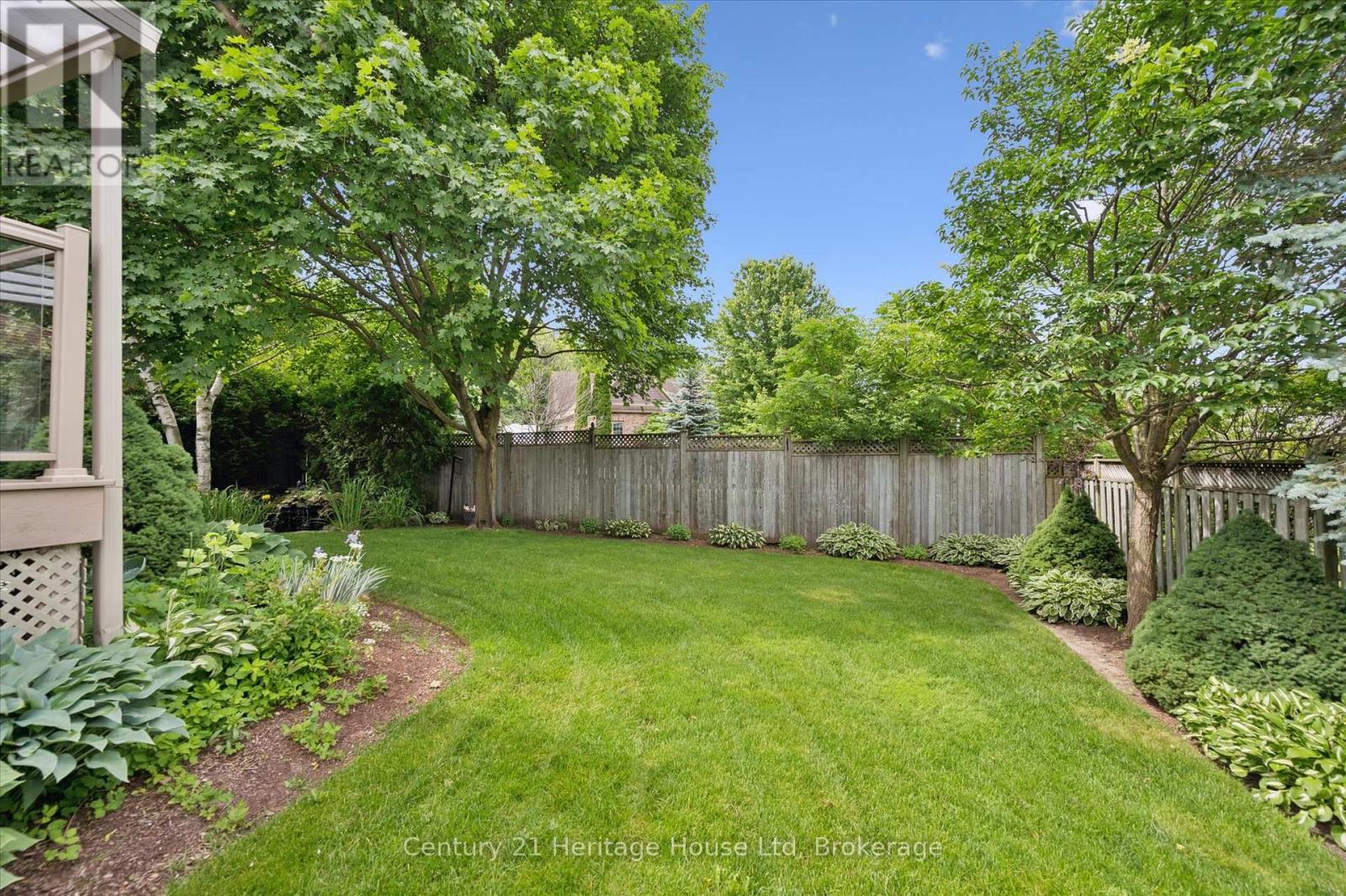 545 ATHOL STREET - 42