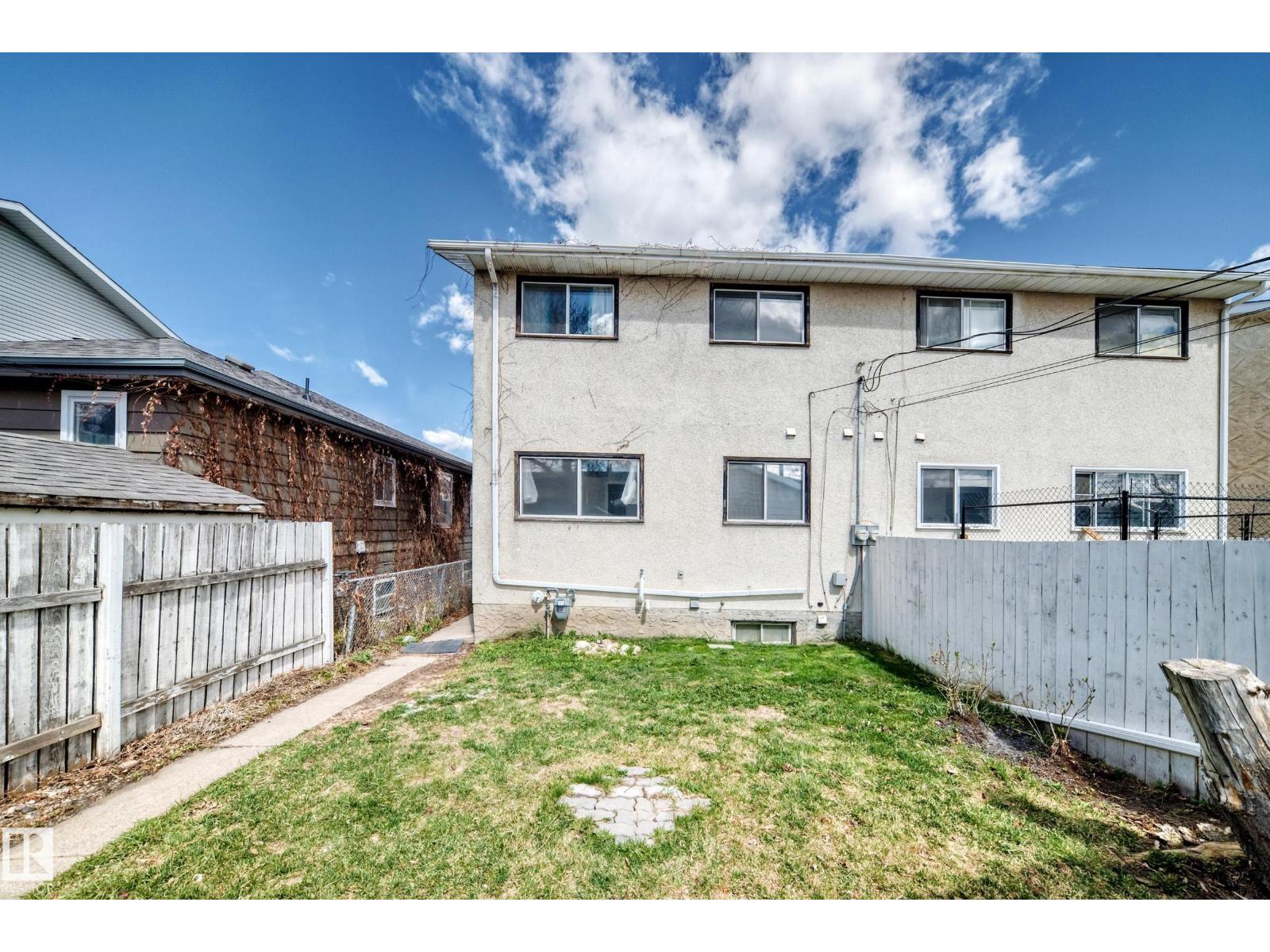 7317 83 AV NW — photo 30