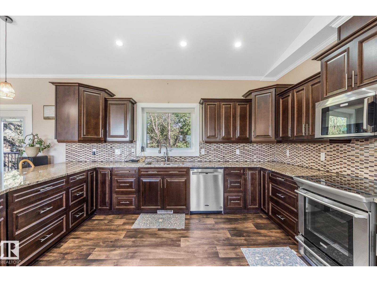 56307 RGE ROAD 254 - 20