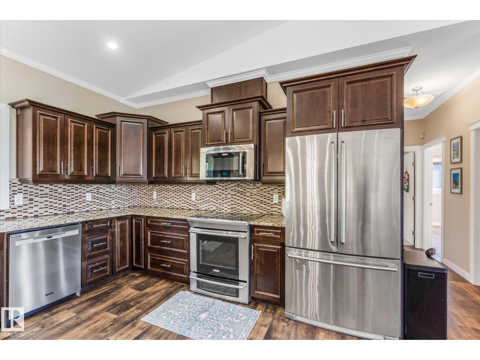 56307 RGE ROAD 254 - 21