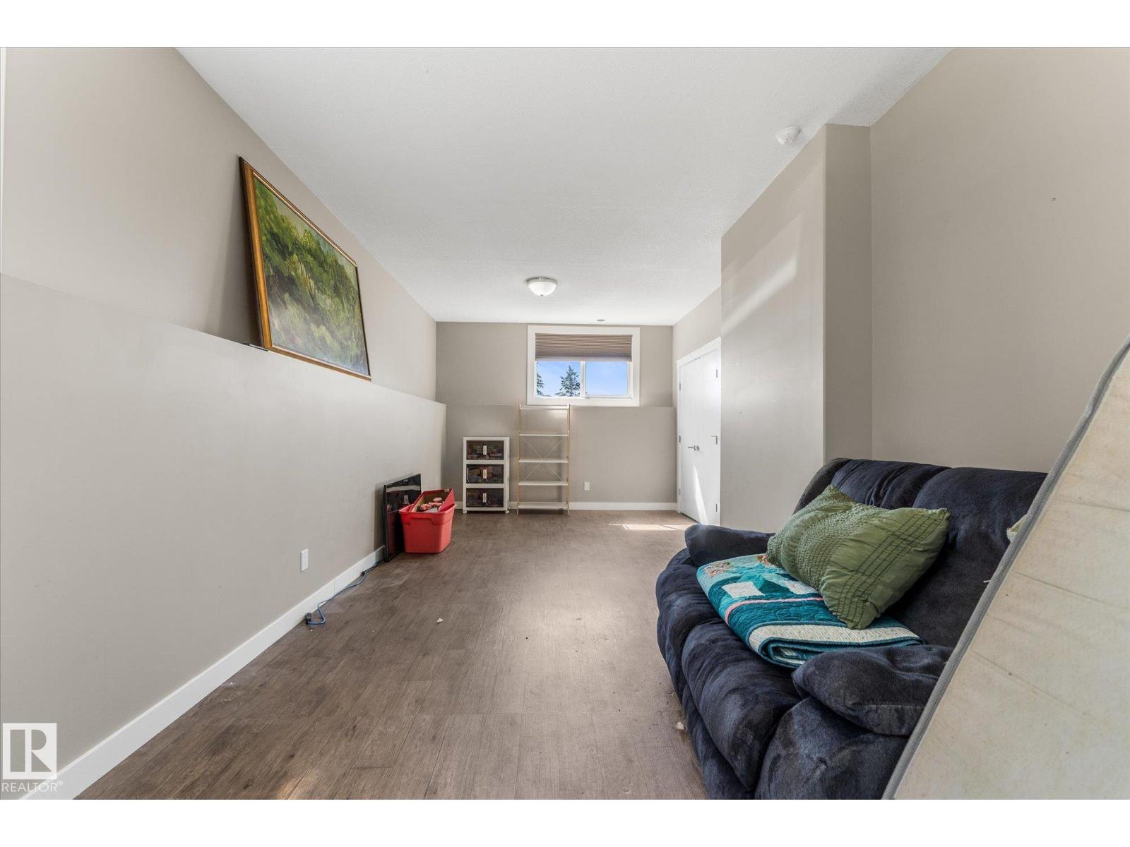 56307 RGE ROAD 254 - 43
