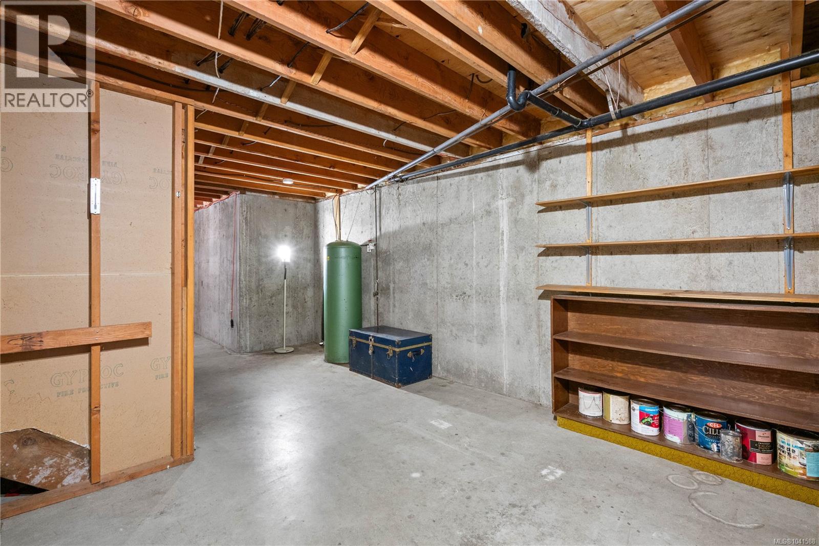 721 Noowick Rd - 35