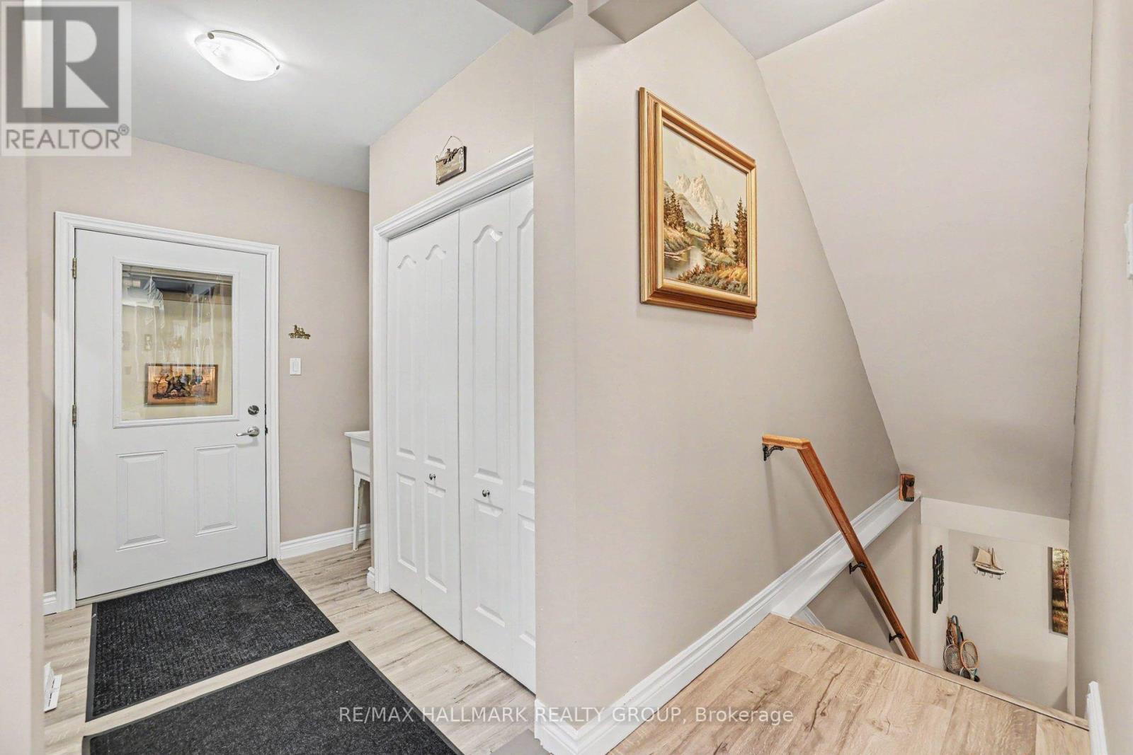184 CHARMONT WAY - 35