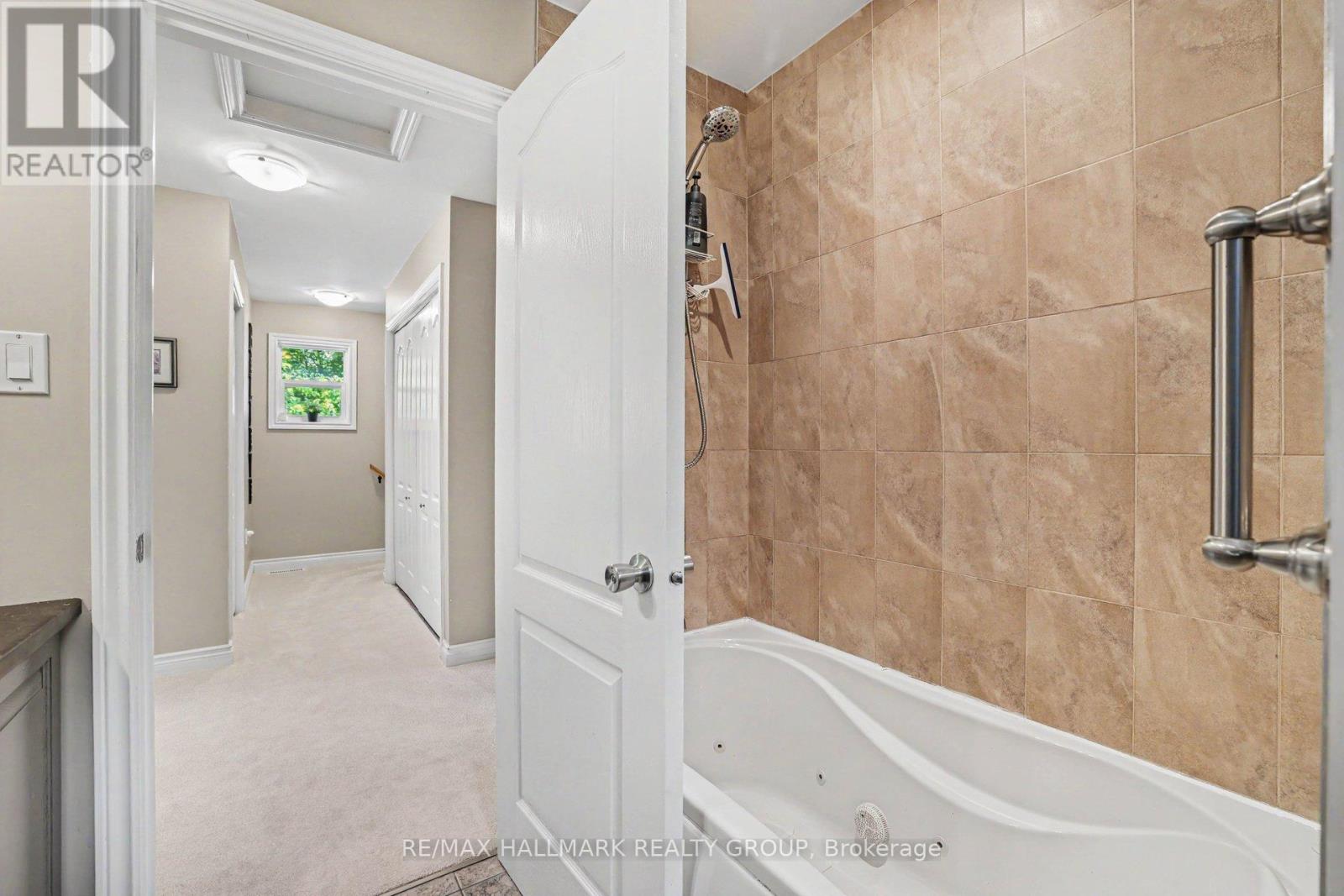184 CHARMONT WAY - 32