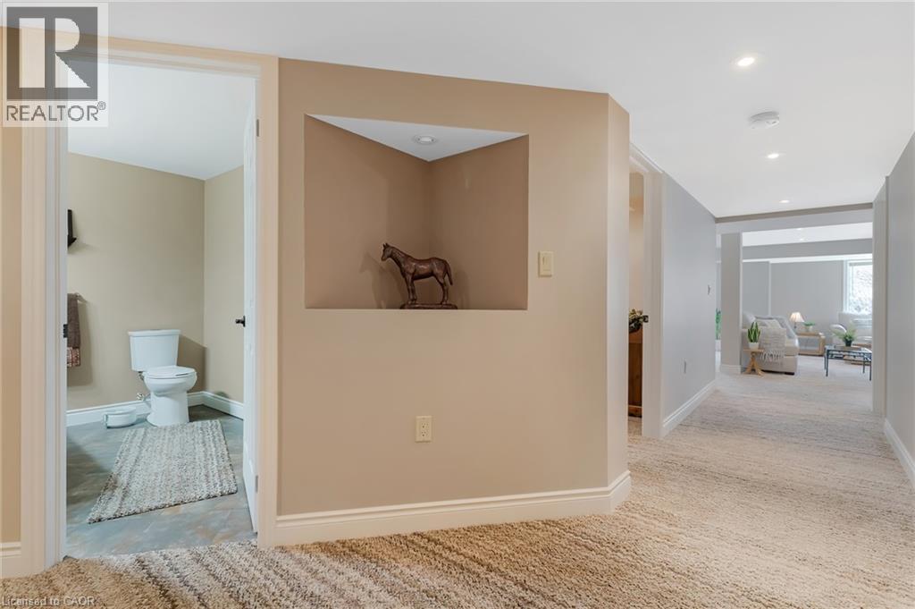 228 GLENARIFF Drive - 28
