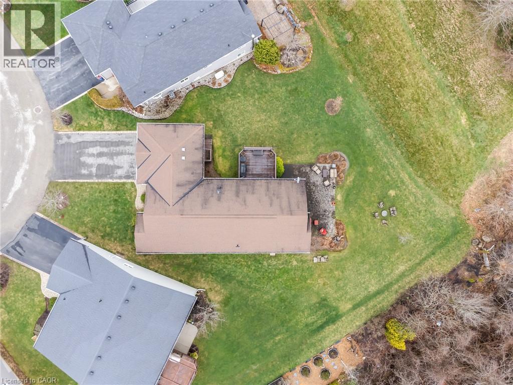 228 GLENARIFF Drive - 48