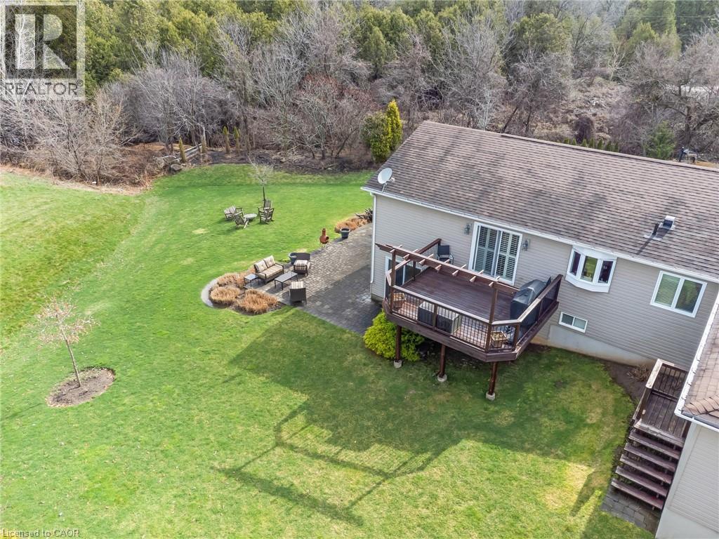 228 GLENARIFF Drive - 46