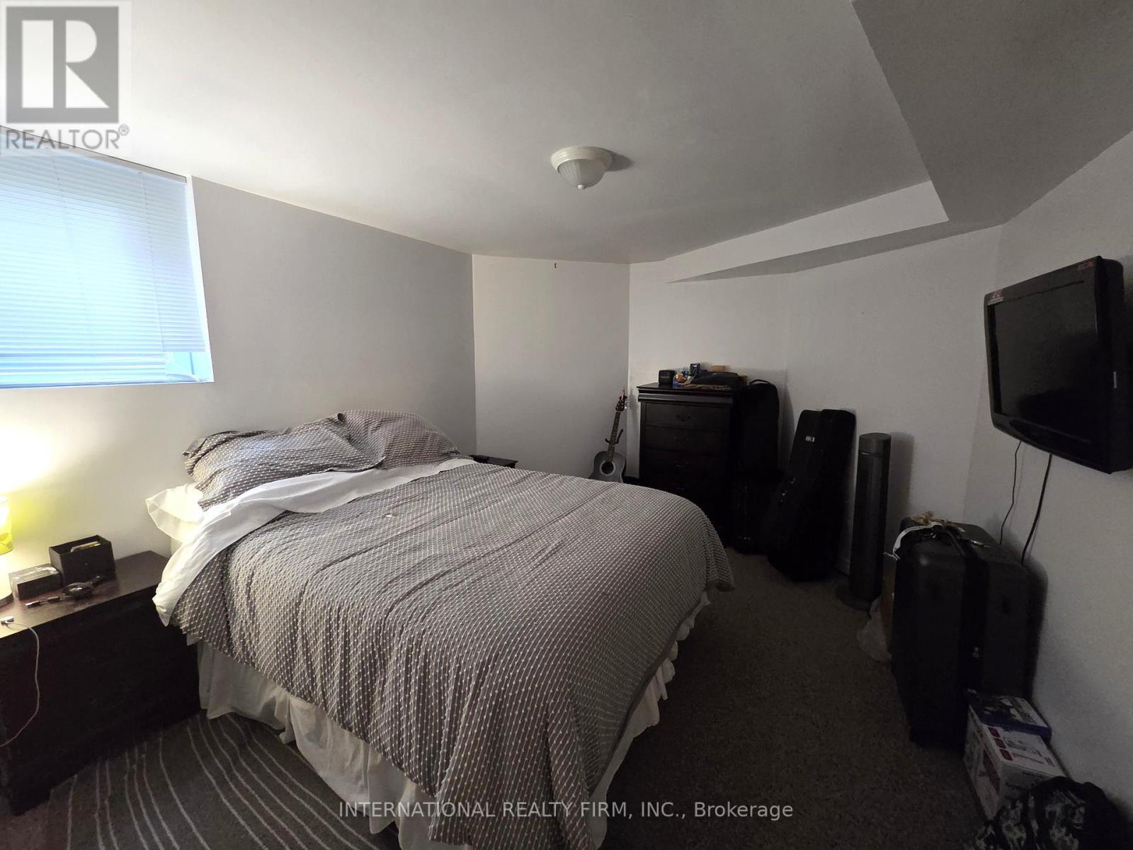 132 ESTHER DRIVE - 19