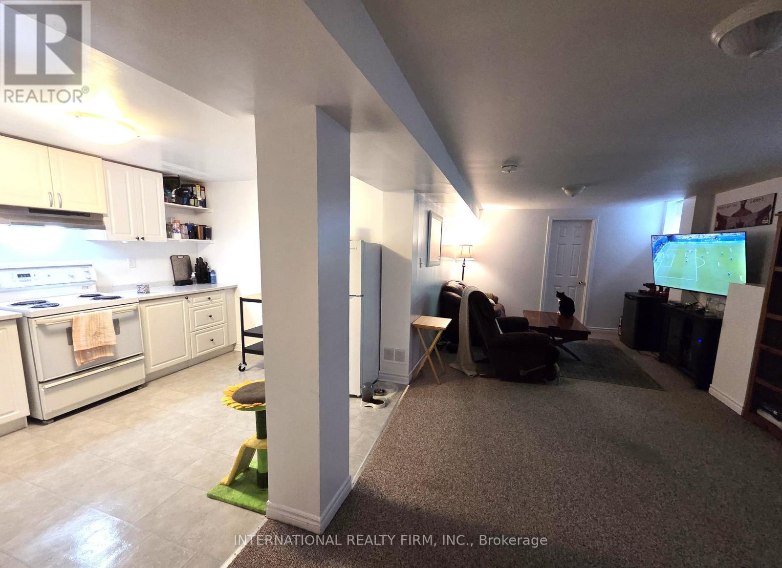 132 ESTHER DRIVE - 20