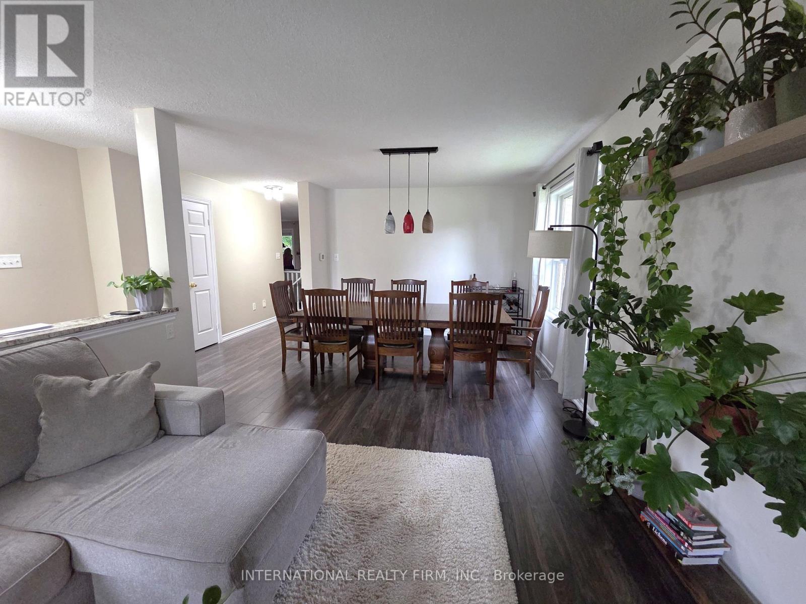 132 ESTHER DRIVE - 7