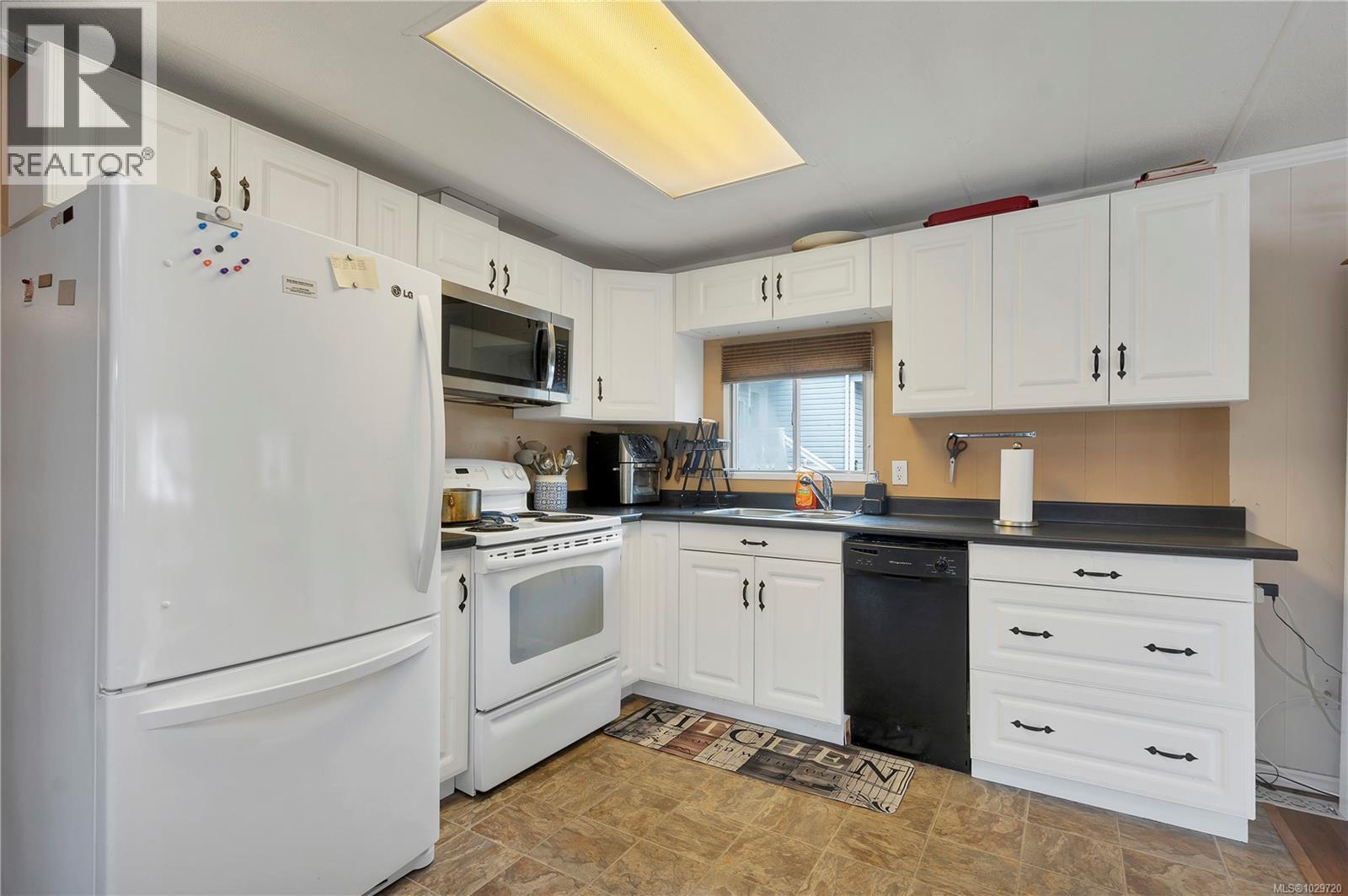 #81 951 Homewood Rd - 1