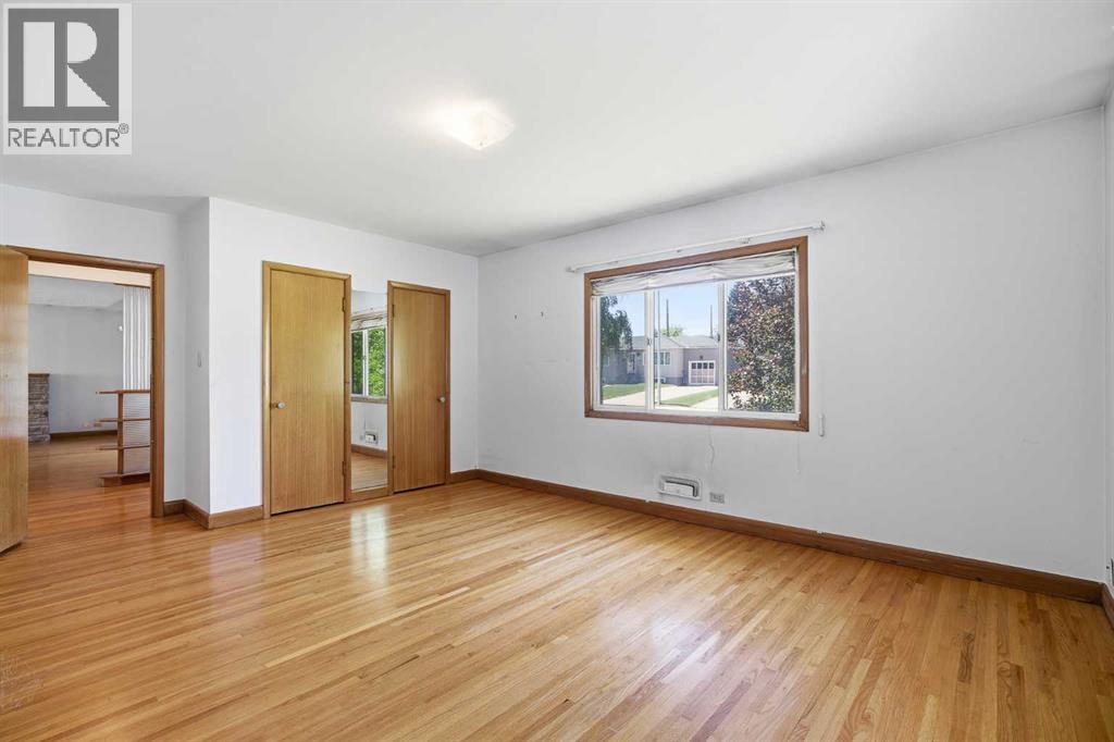 1738 Suffolk Street SW - 19
