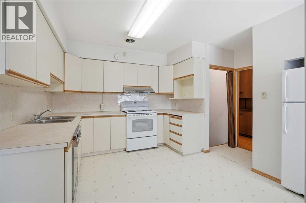 1738 Suffolk Street SW - 11