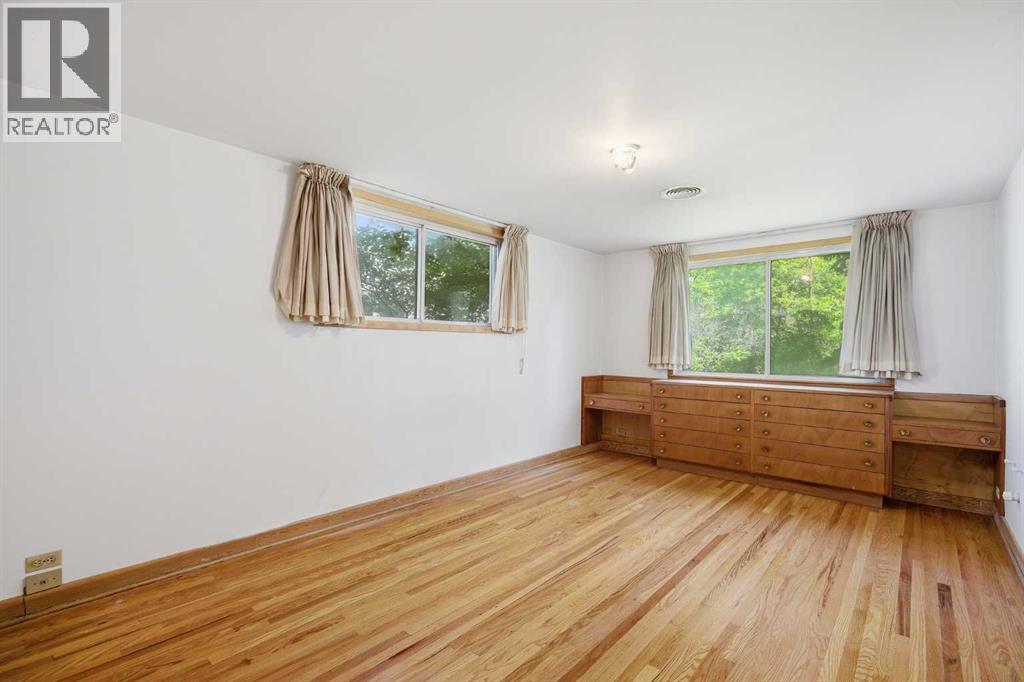 1738 Suffolk Street SW - 25