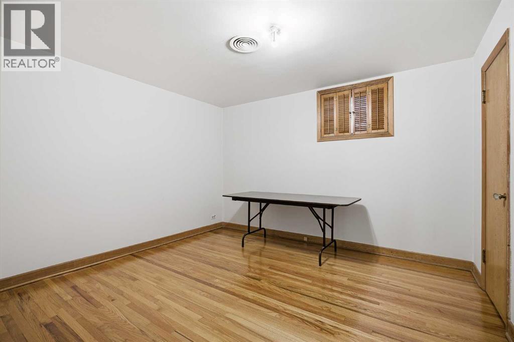 1738 Suffolk Street SW - 23
