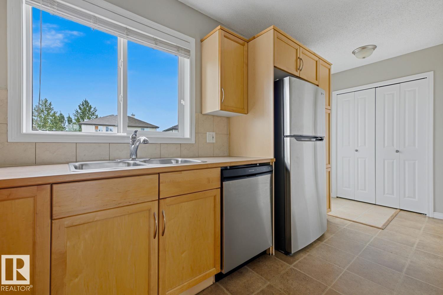 207 SOUTHWICK WAY - 15