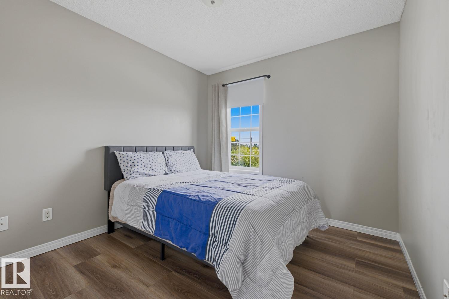 207 SOUTHWICK WAY - 18