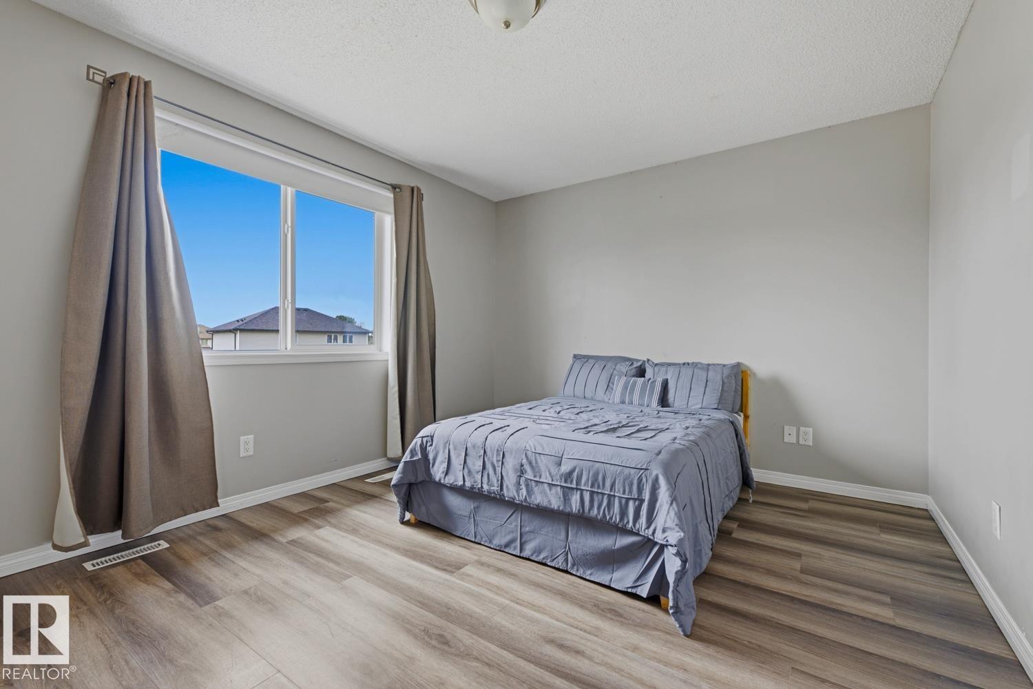 207 SOUTHWICK WAY - 21