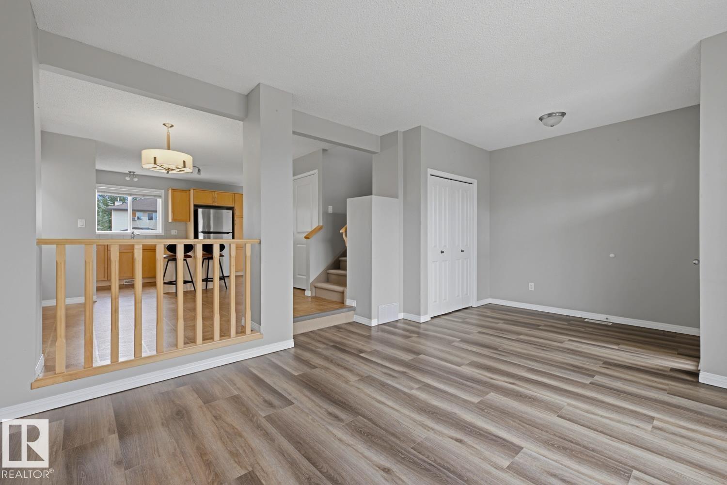 207 SOUTHWICK WAY - 5