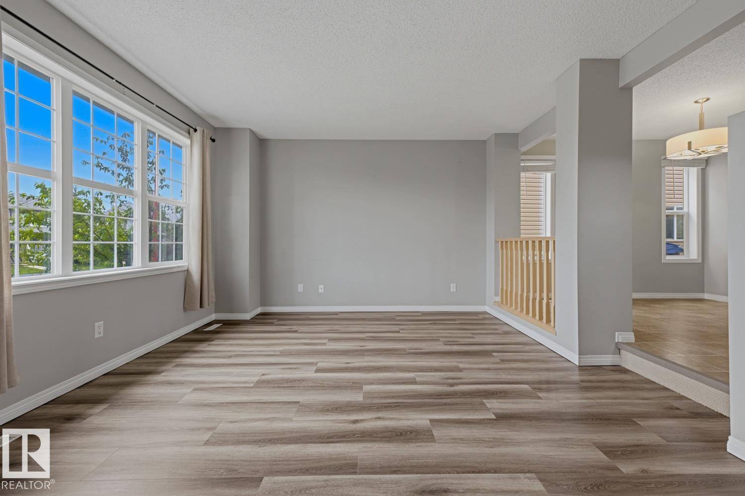 207 SOUTHWICK WAY - 6