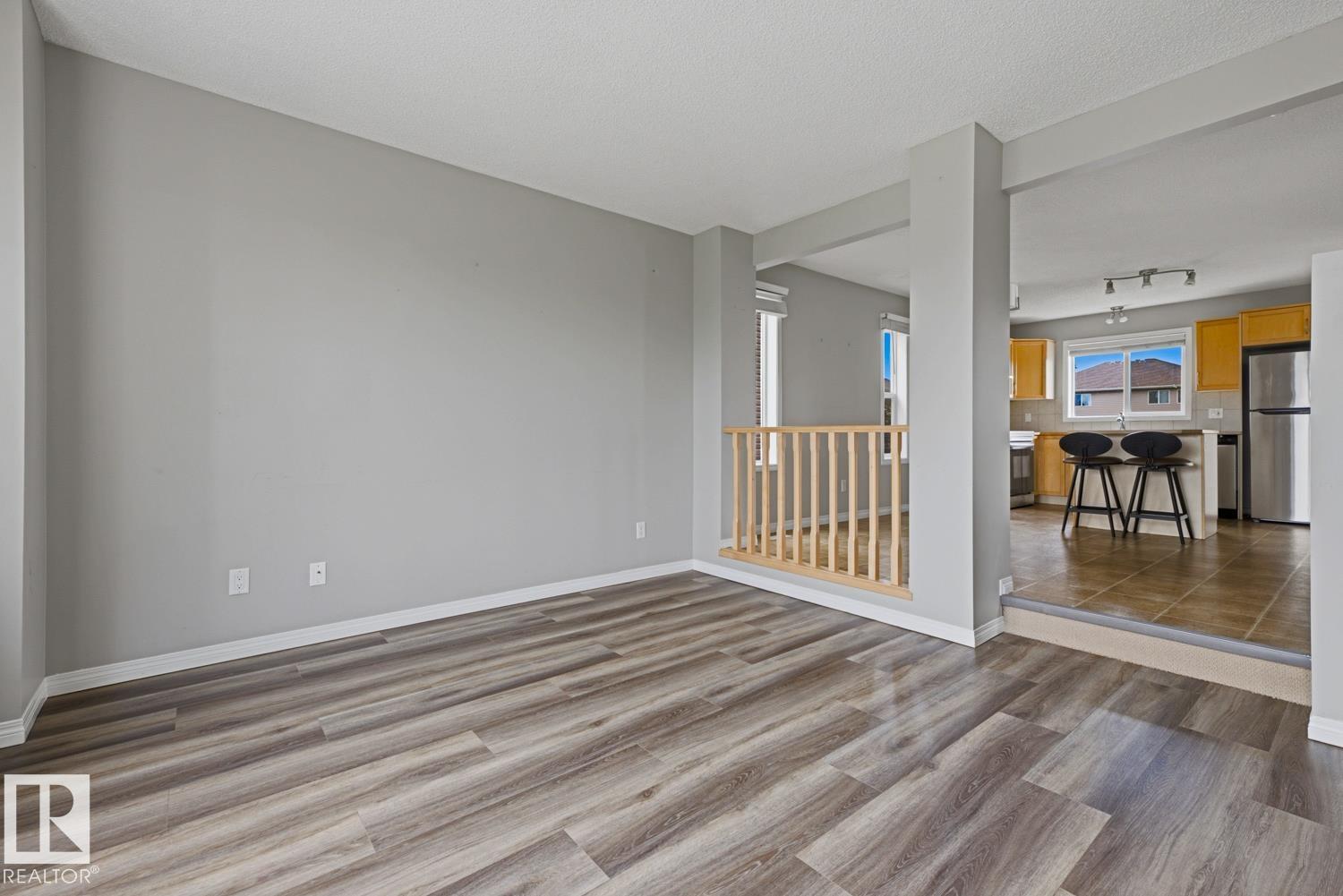 207 SOUTHWICK WAY - 7