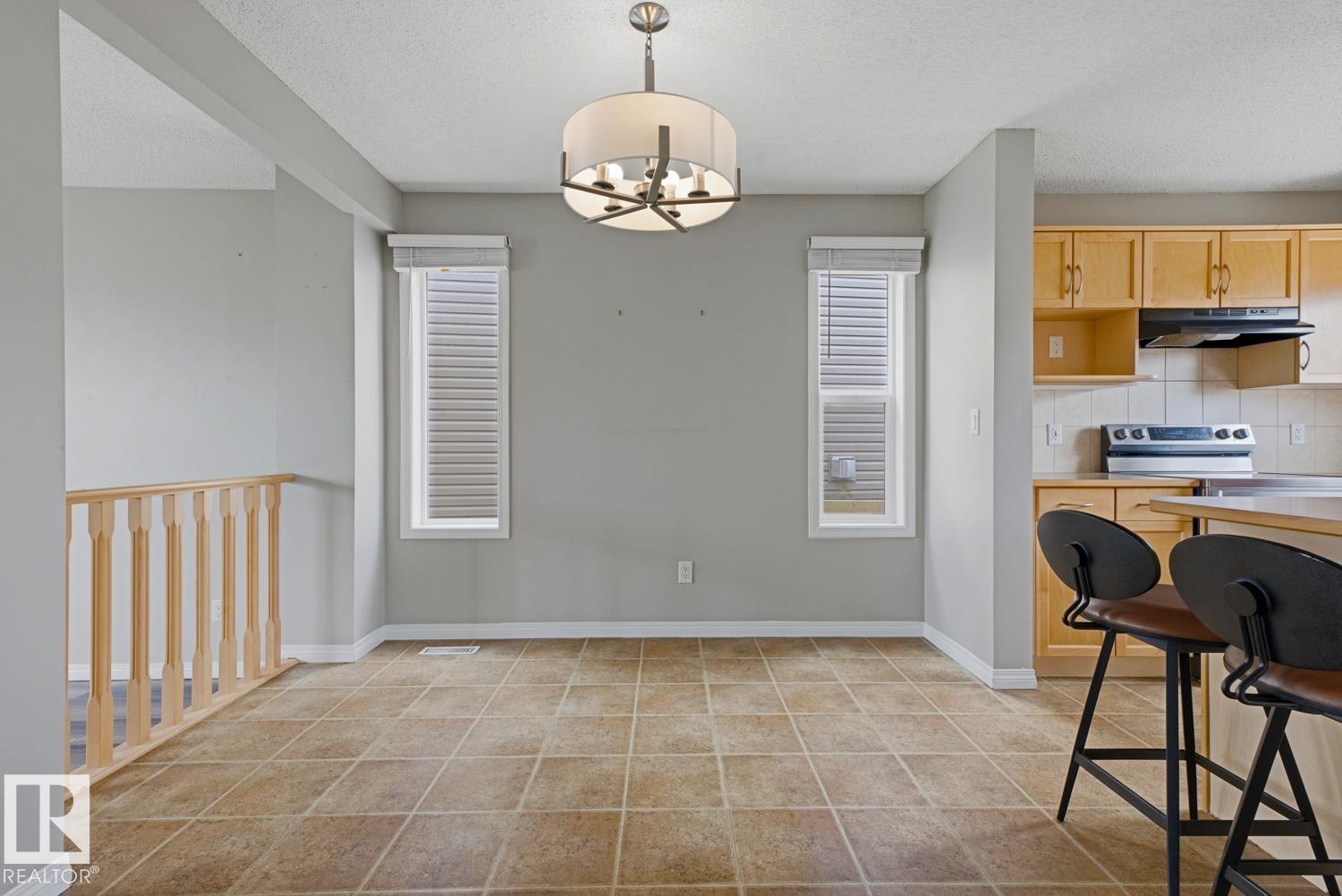 207 SOUTHWICK WAY - 9