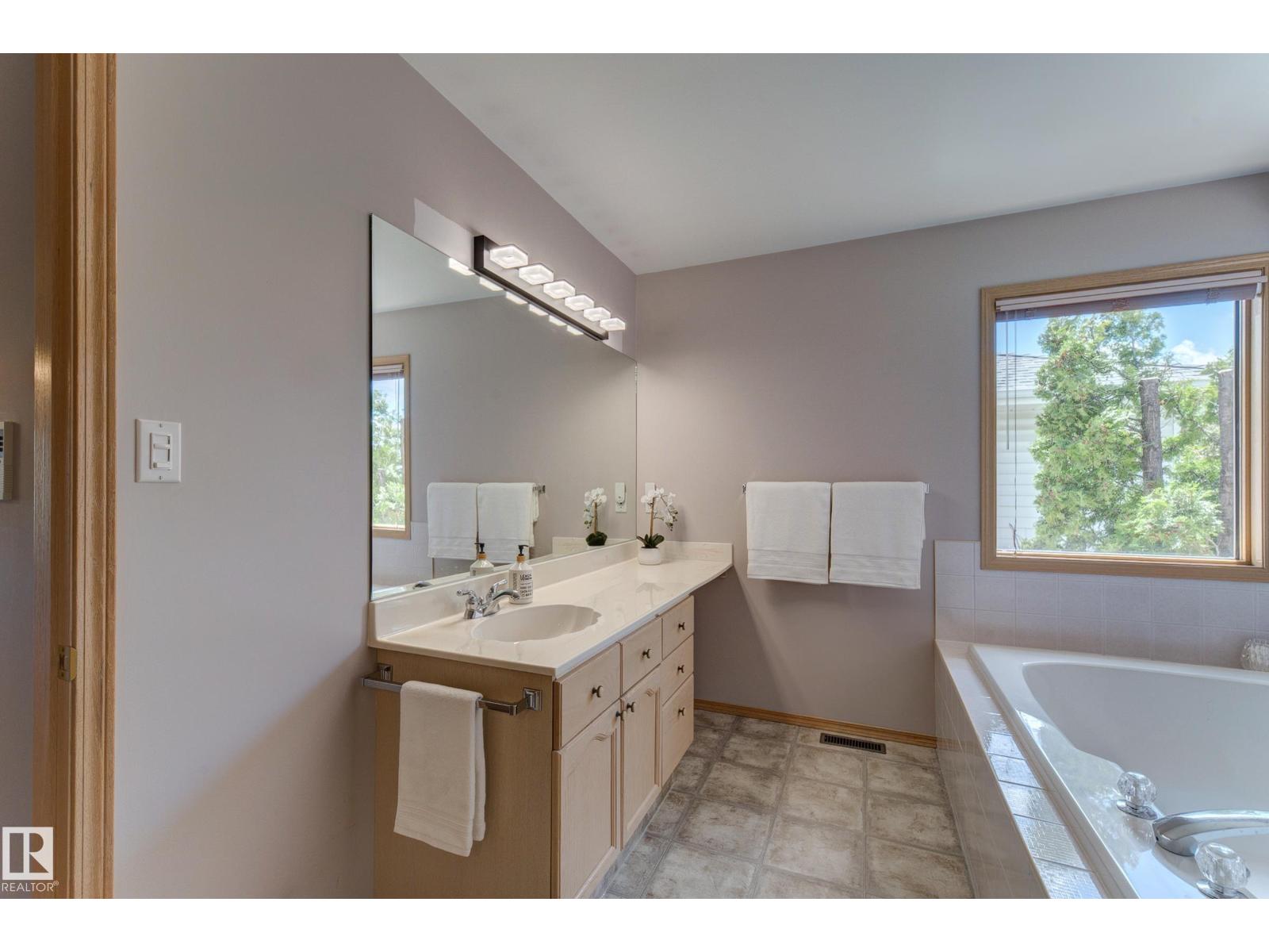 1108 112A ST NW — photo 39