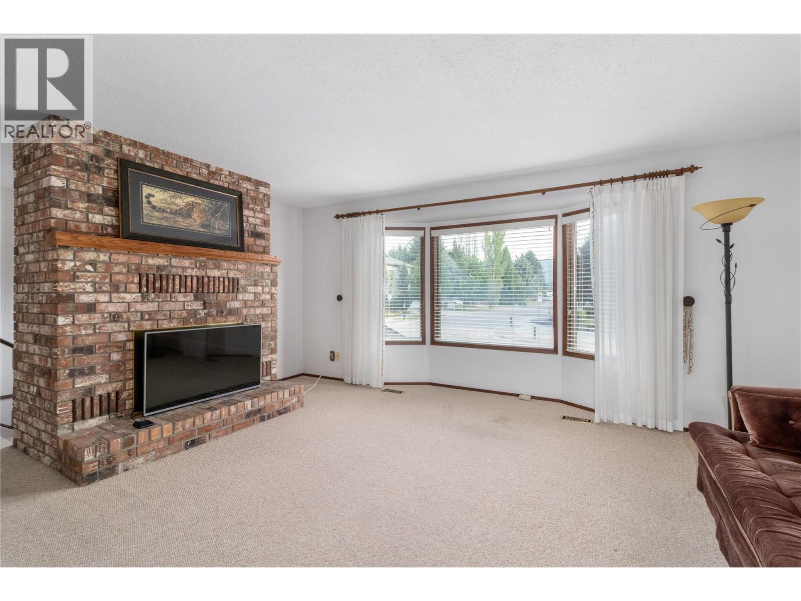 1090 Houghton Road - 5