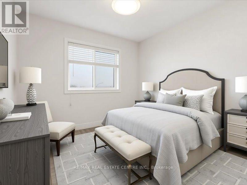 #9 122 DUNDAS STREET E - 28