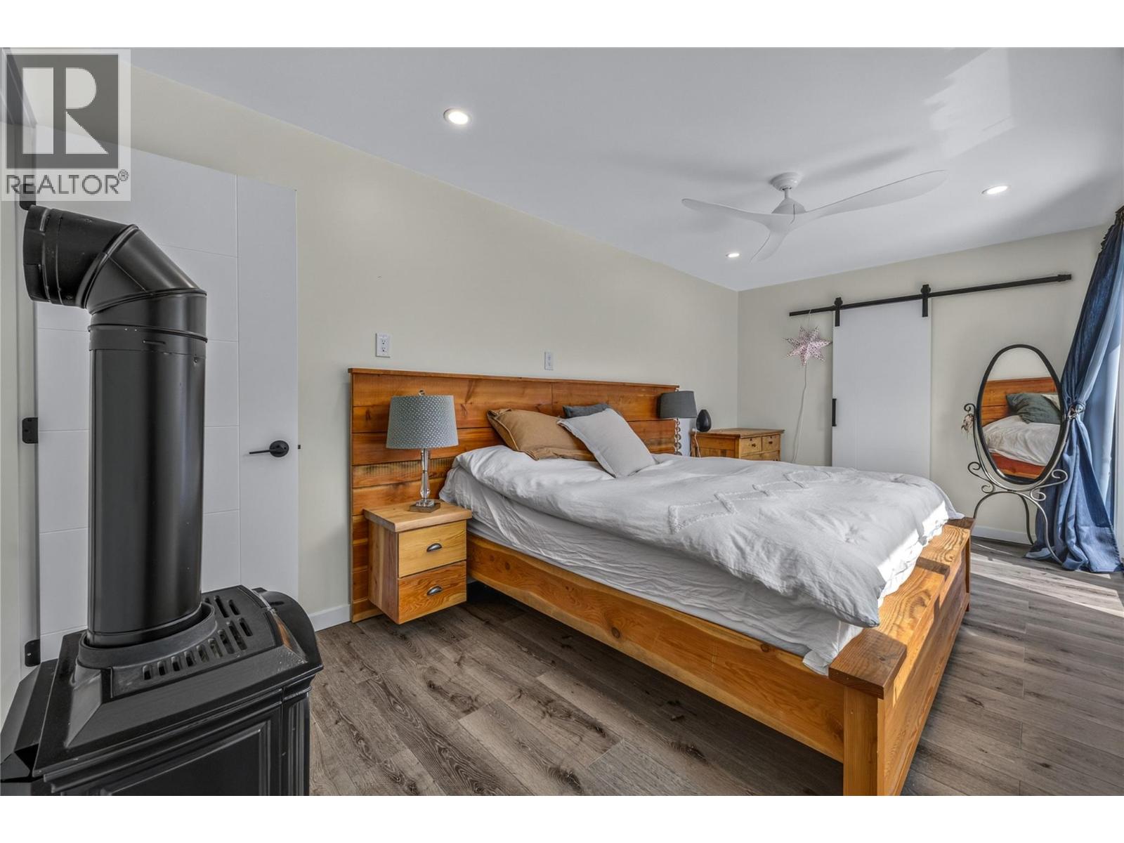 675 Robinson Avenue - 21
