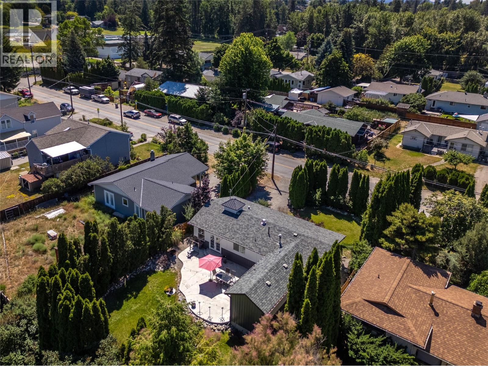 675 Robinson Avenue - 37